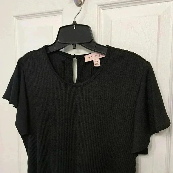 Philosophy Black Pleated Top Medium Lightweight Short Flutter Sleeve - Picture 14 of 15